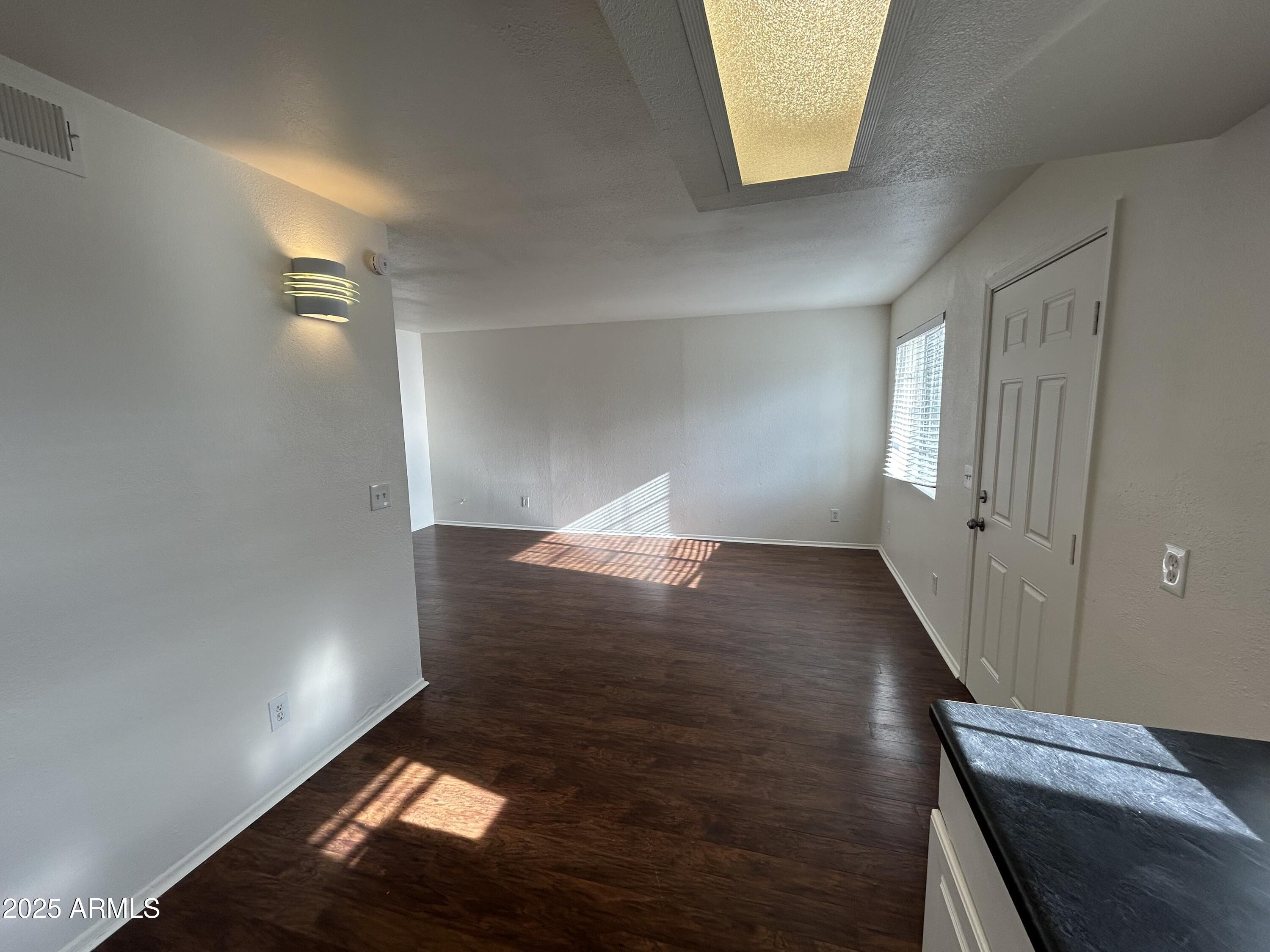 45 North Phyllis, Unit 109 Mesa, AZ 85201 - Photo 5 of 28 a view of entryway