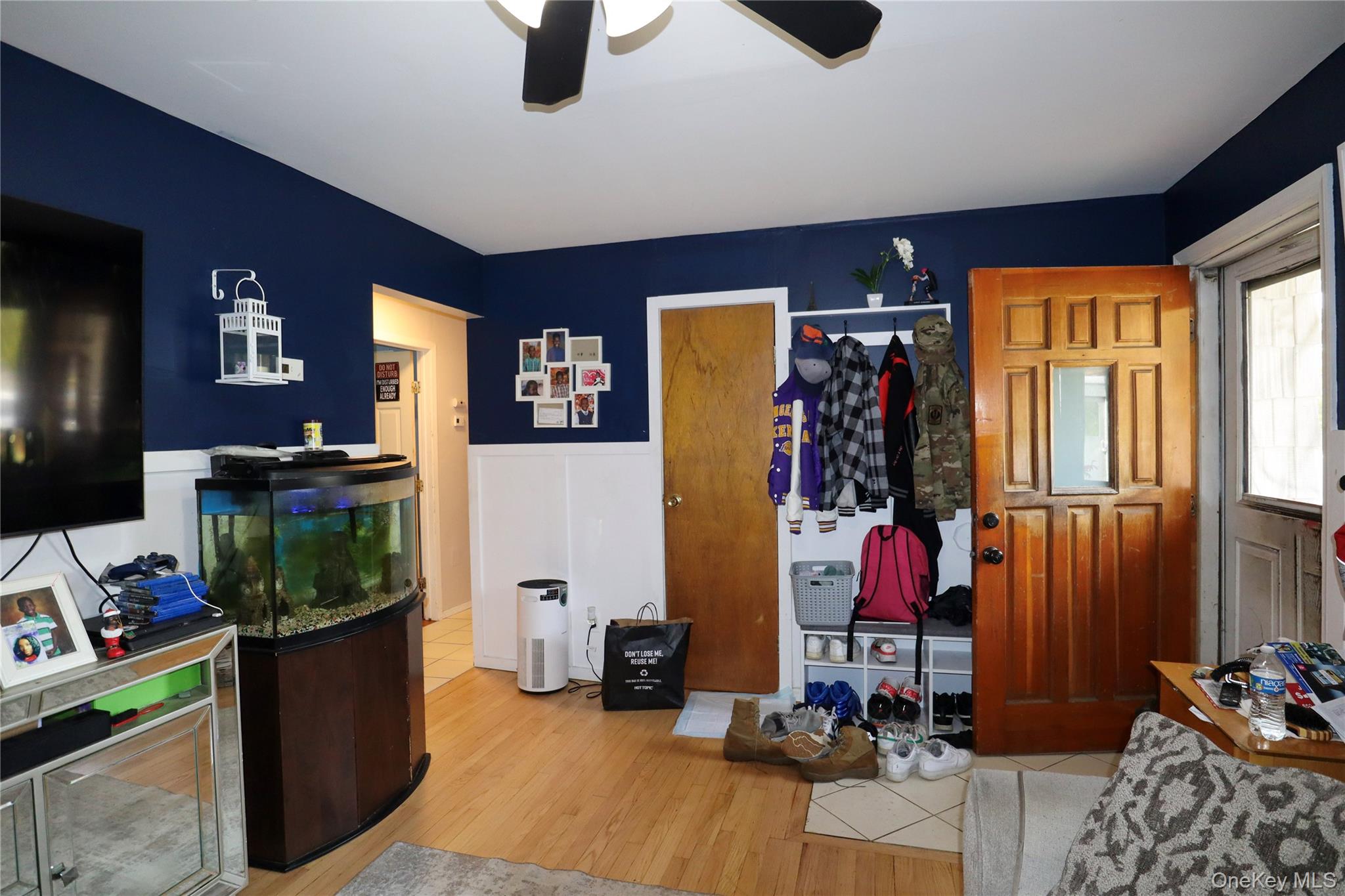 143 Jefferson Avenue Wyandanch, NY 11704 - Photo 3 of 37