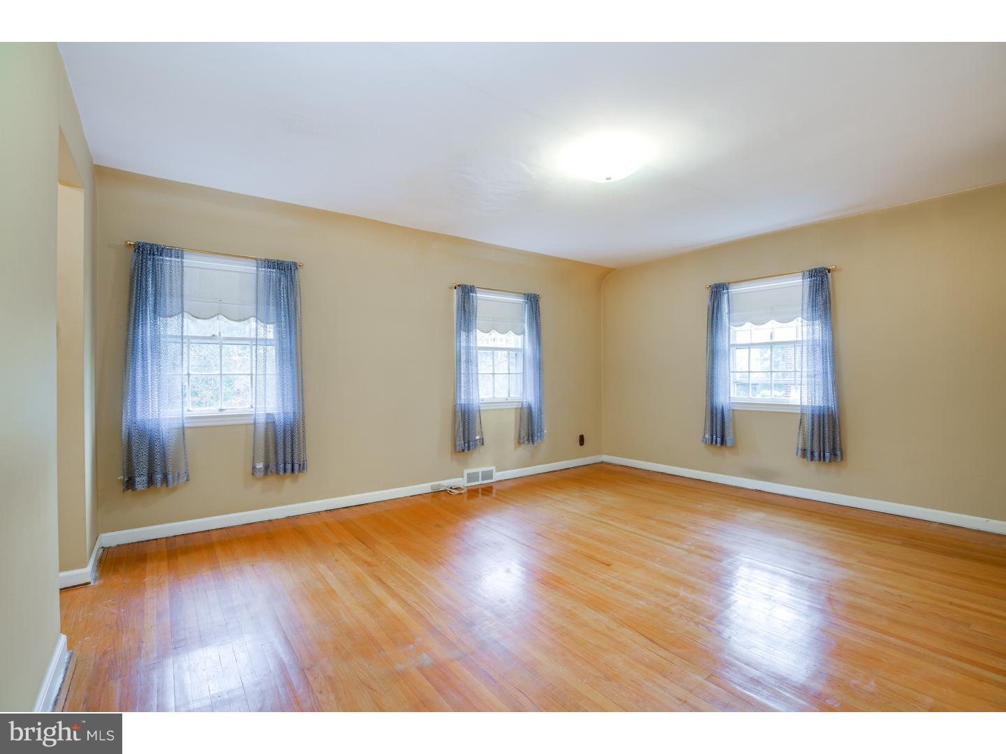 128 Merion Road Cherry Hill, NJ 08002 - Photo 18 of 24