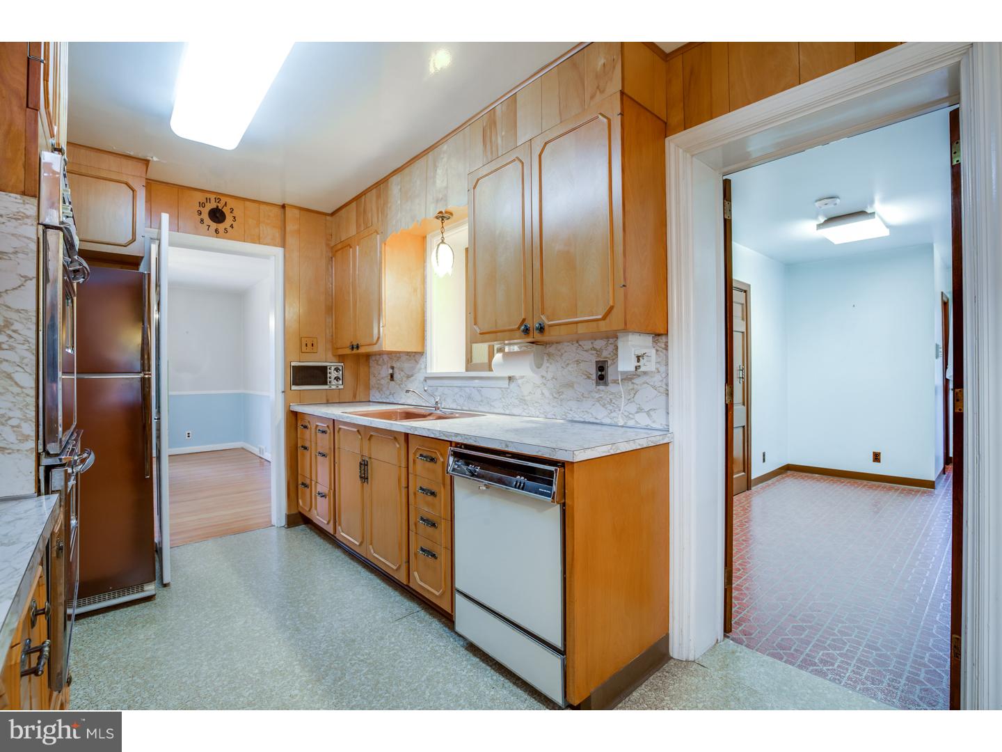128 Merion Road Cherry Hill, NJ 08002 - Photo 9 of 24