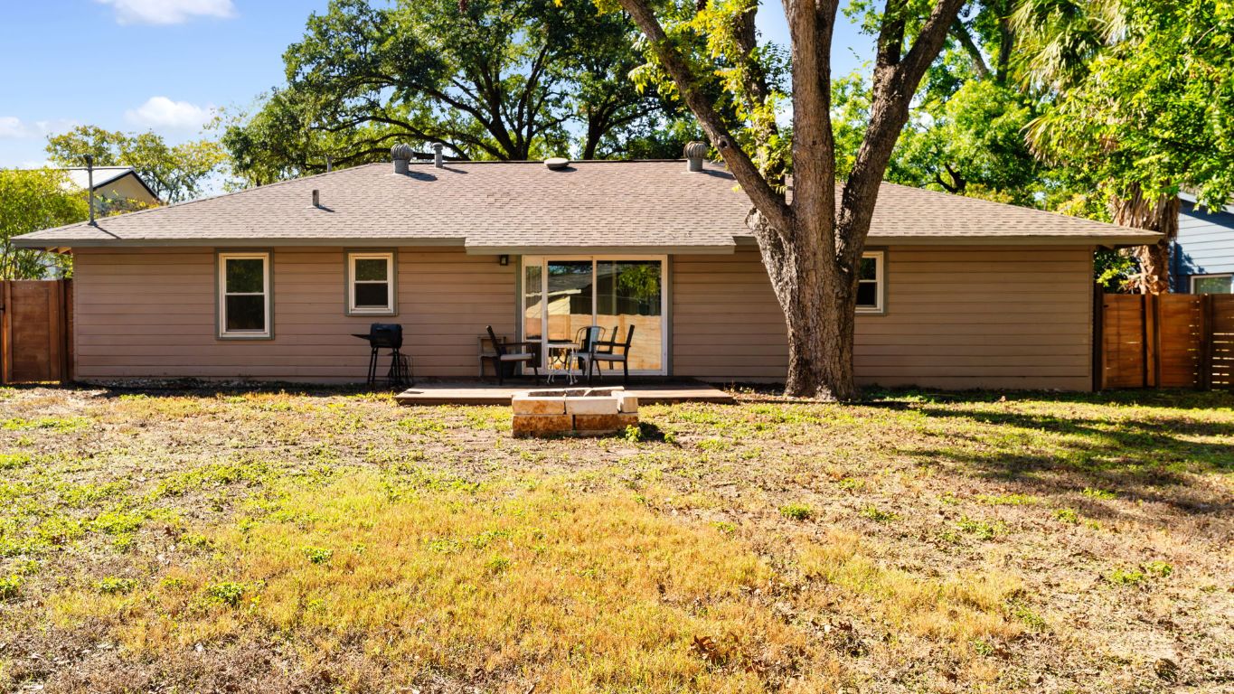 2118 Fordham Lane Austin, TX 78723 - Photo 28 of 28 a house that has a tree in front of it