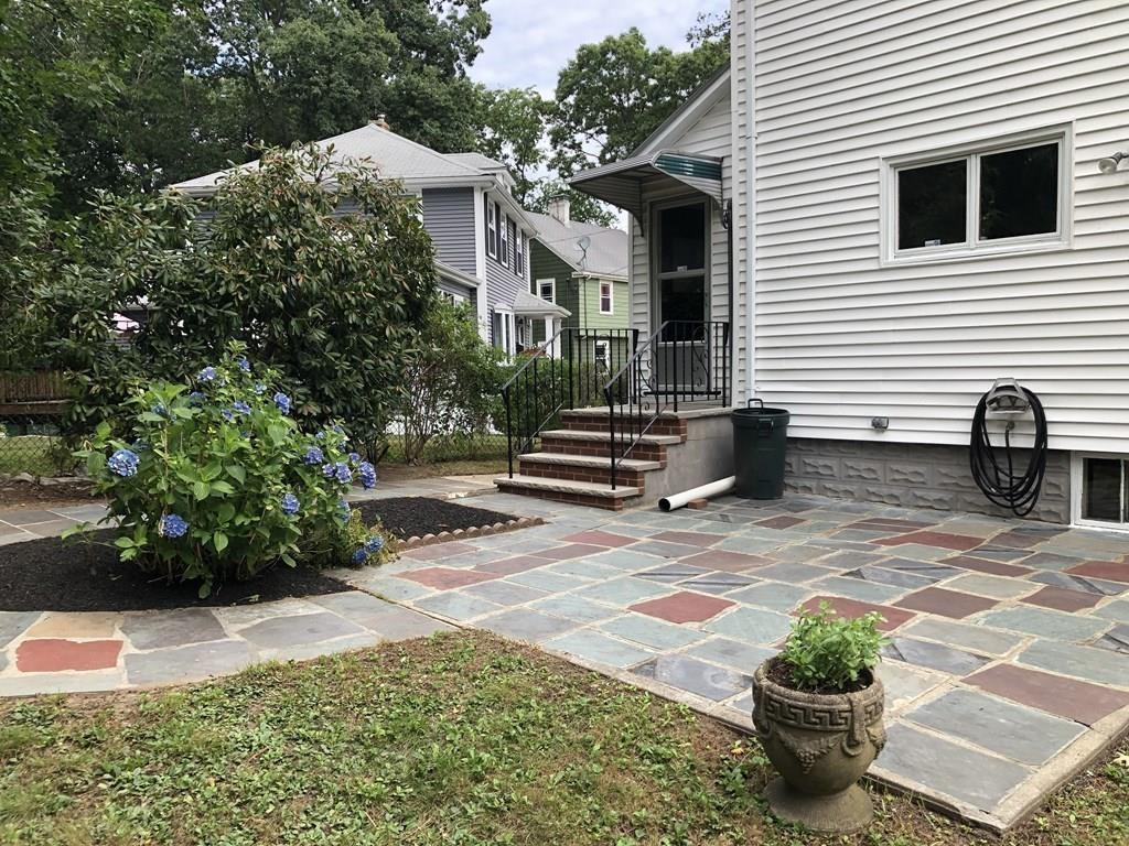 52 Stickney Road Medford, MA 02155 - Photo 6 of 30 Gallery Image 6
