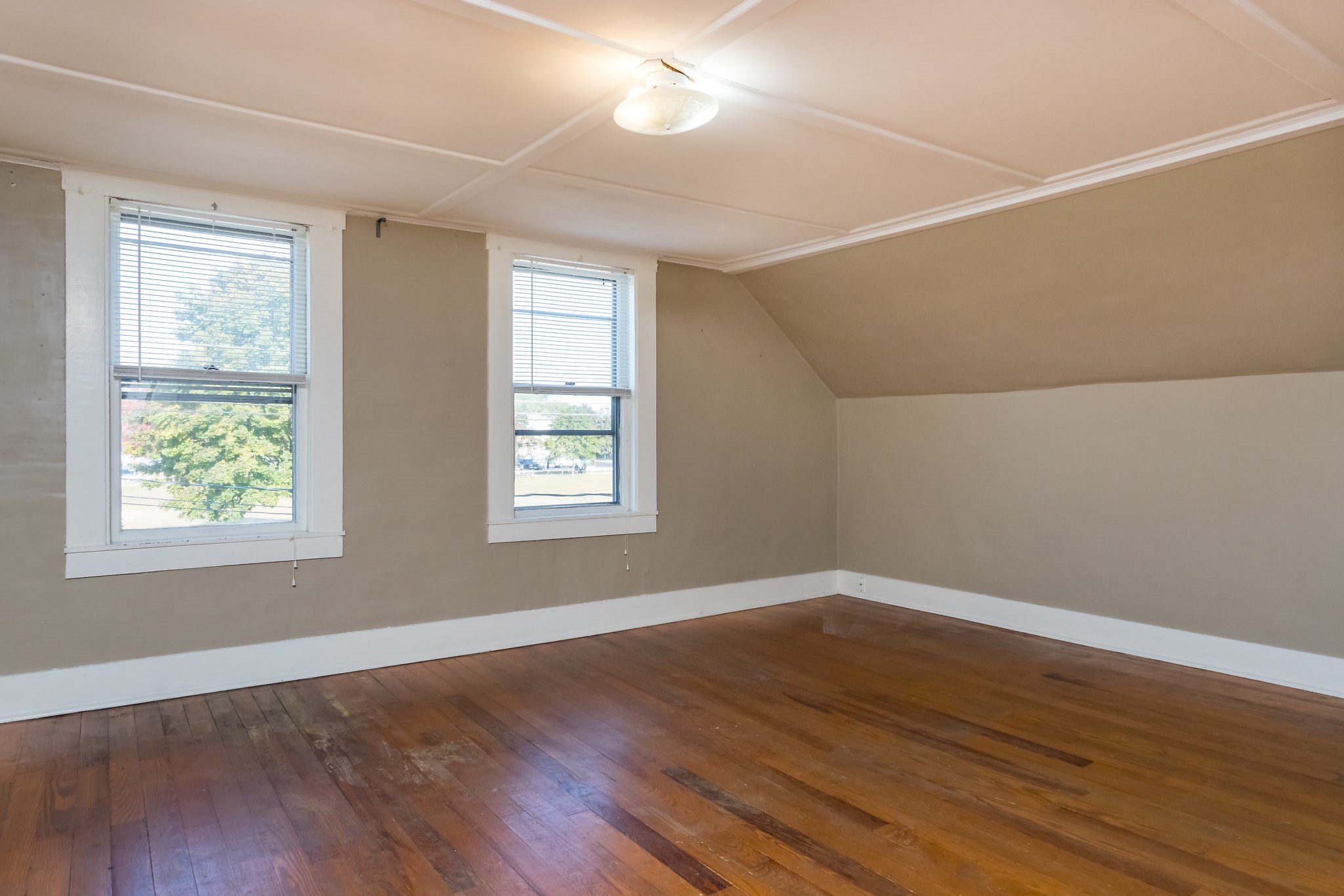 20 Common Street Rochester, NH 03867 - Photo 24 of 40