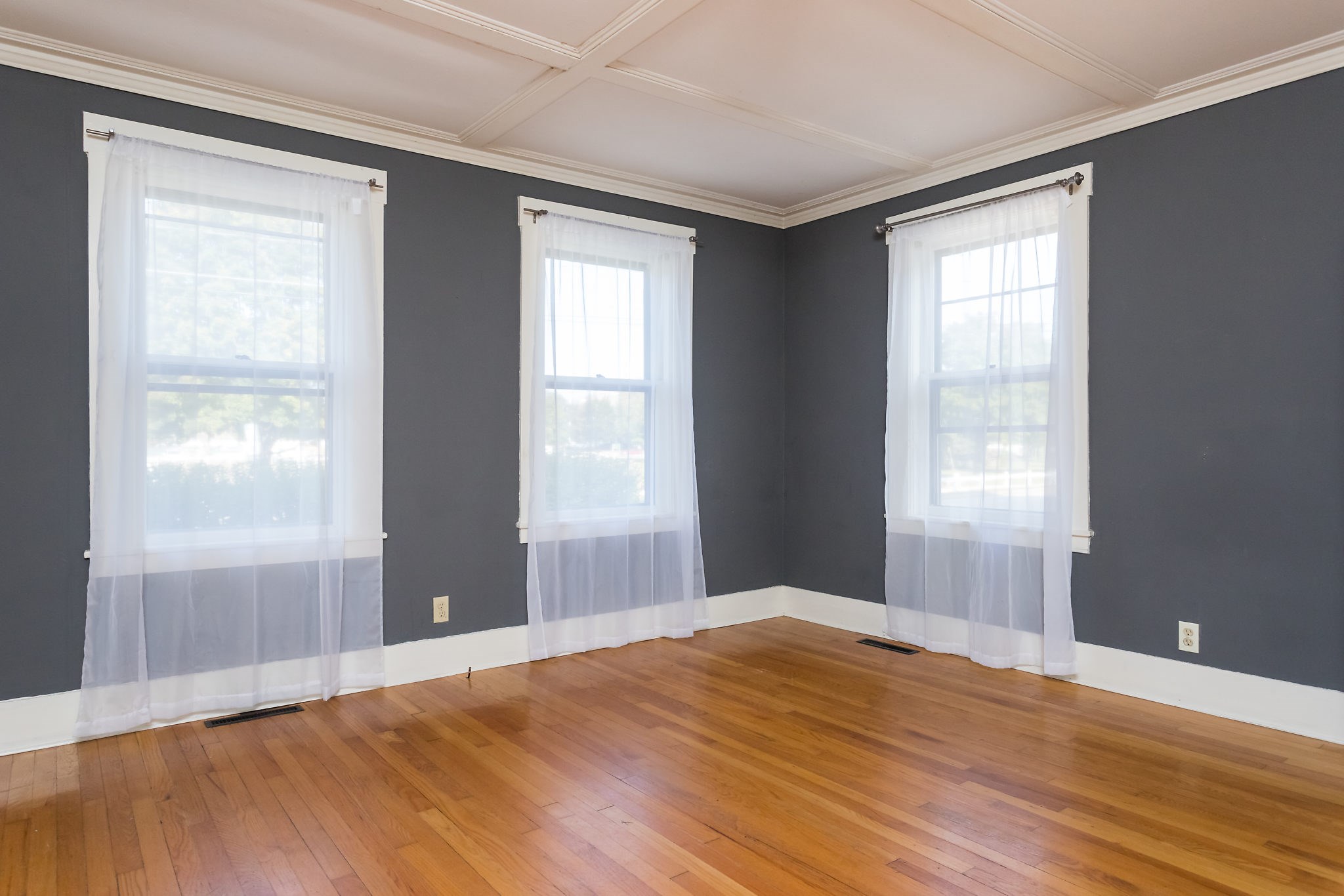 20 Common Street Rochester, NH 03867 - Photo 10 of 40