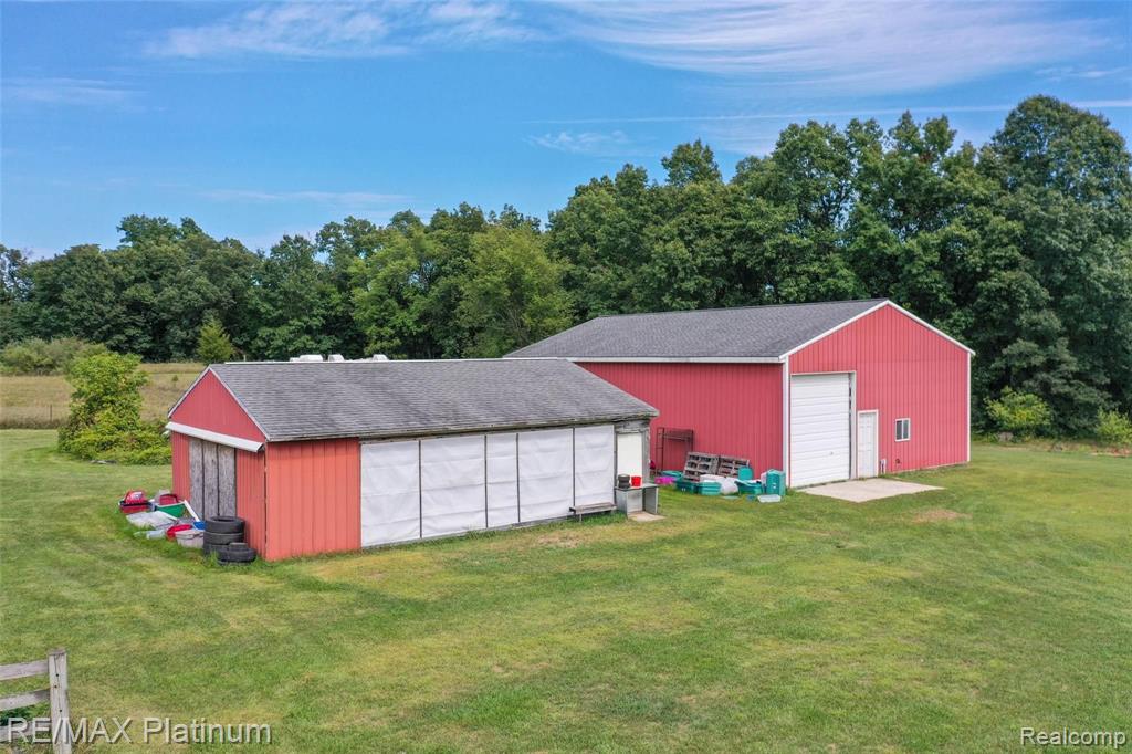 7498 Silver Lake Road Linden, MI 48451 - Photo 50 of 59