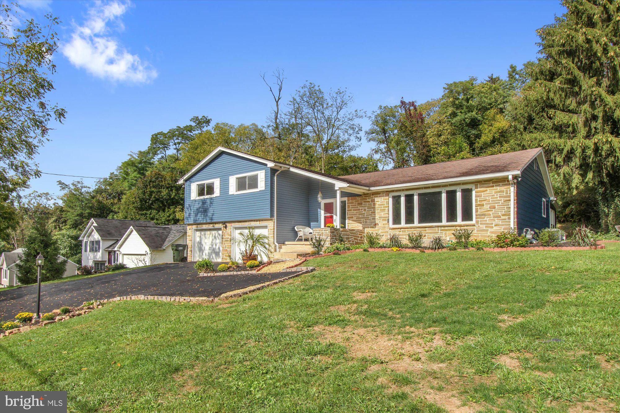 257 Tri Hill Road York, PA 17403 - Photo 2 of 38 Gallery Image 2