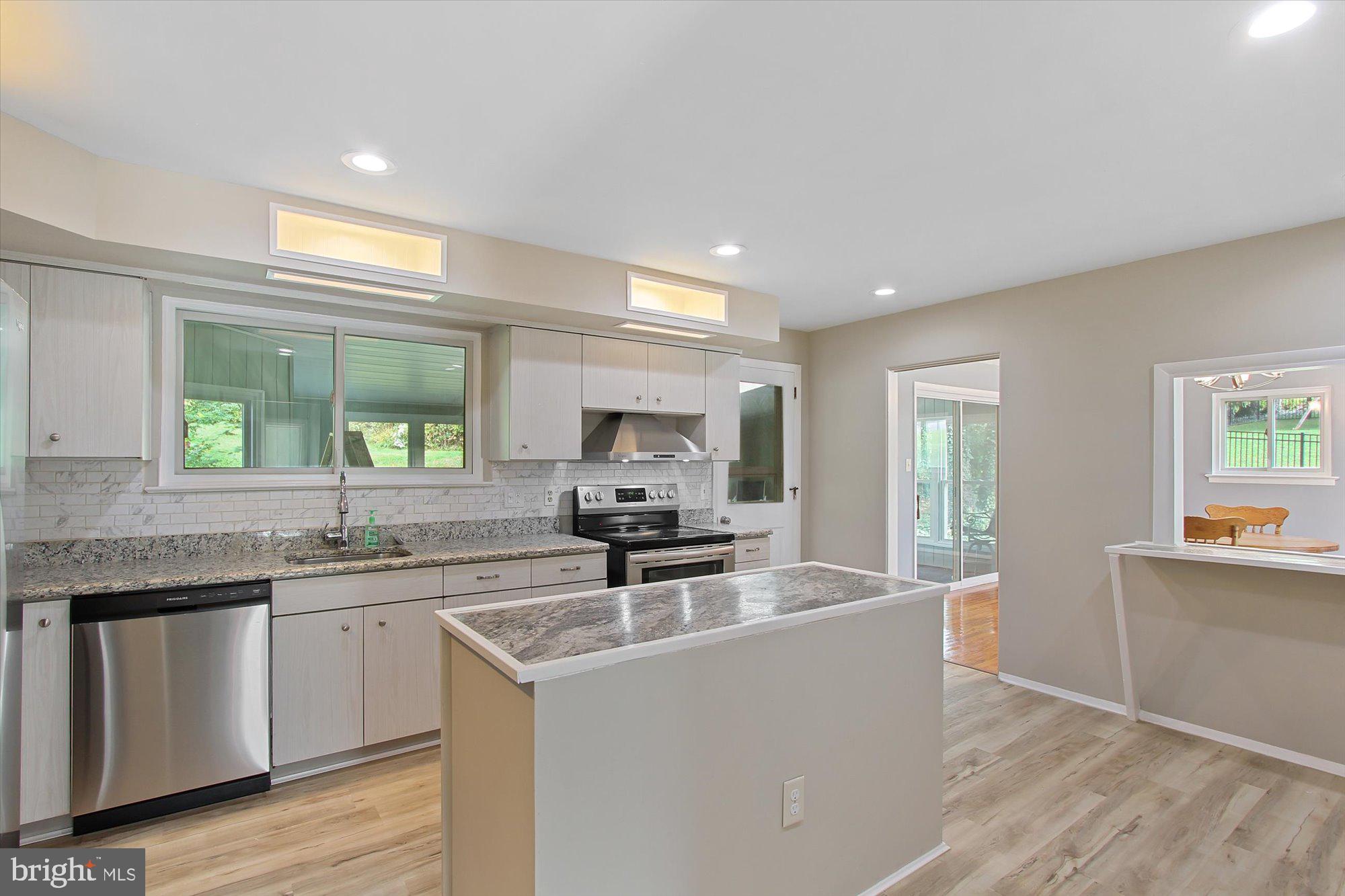 257 Tri Hill Road York, PA 17403 - Photo 12 of 38 Gallery Image 12
