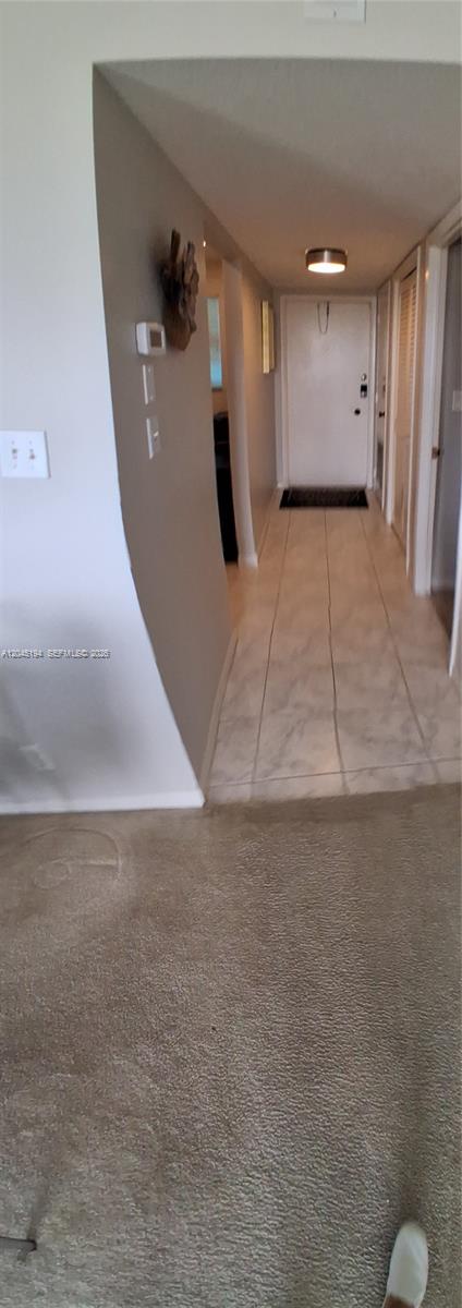 555 Northwest 4th Avenue, Unit 4250 Boca Raton, FL 33432 - Photo 8 of 21 Hallway /Foyer