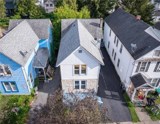 $134,900 | 328 Pleasant Avenue, Herkimer, NY 13350