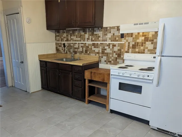 $134,900 | 328 Pleasant Avenue, Herkimer, NY 13350