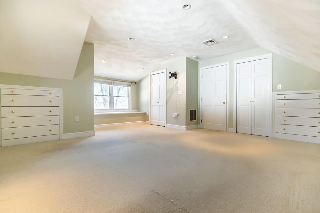 23 Swansea Road Wakefield, MA 01880 - Photo 18 of 28 Gallery Image 18