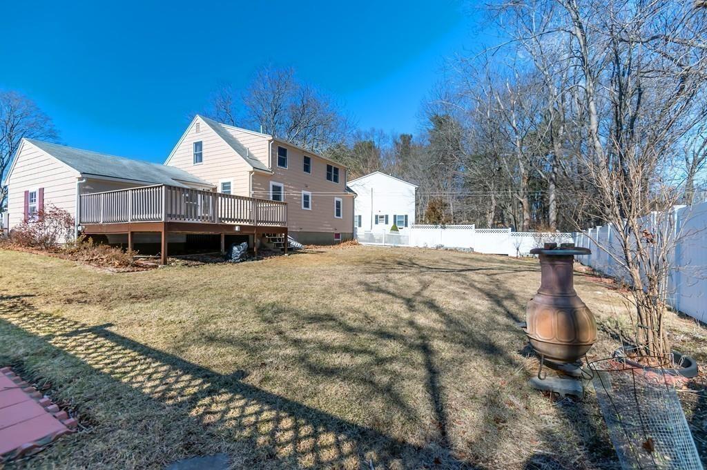 23 Swansea Road Wakefield, MA 01880 - Photo 21 of 28 Gallery Image 21