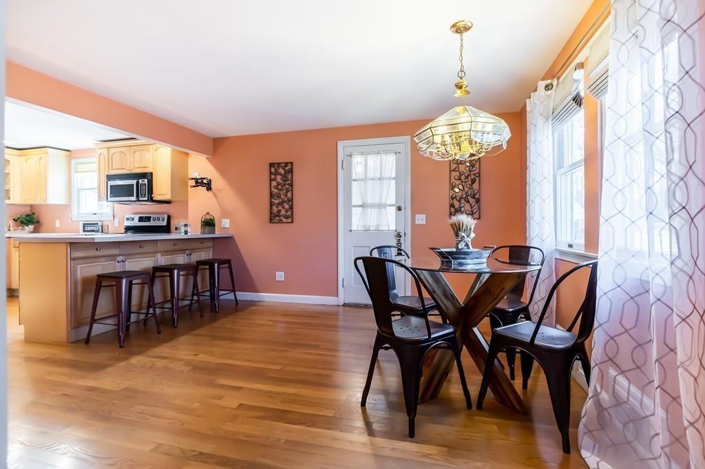 23 Swansea Road Wakefield, MA 01880 - Photo 6 of 28 Gallery Image 6