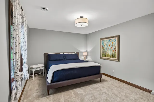 $936,000 | 16895 Dynamic Drive, Lakeville, MN 55044