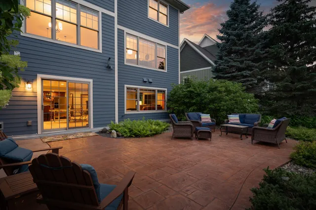 $936,000 | 16895 Dynamic Drive, Lakeville, MN 55044