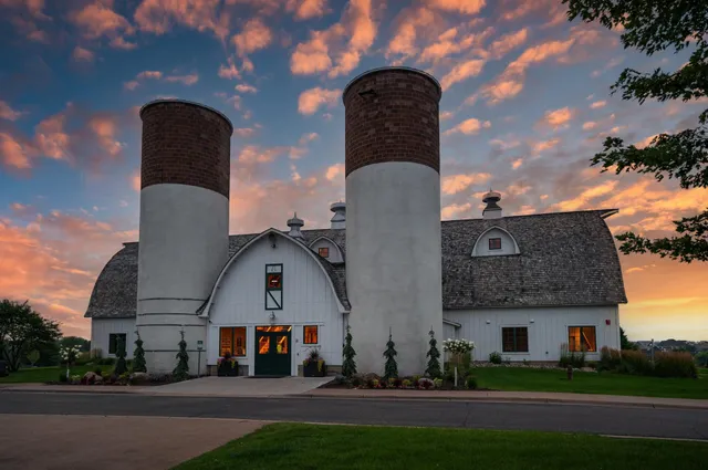 $936,000 | 16895 Dynamic Drive, Lakeville, MN 55044