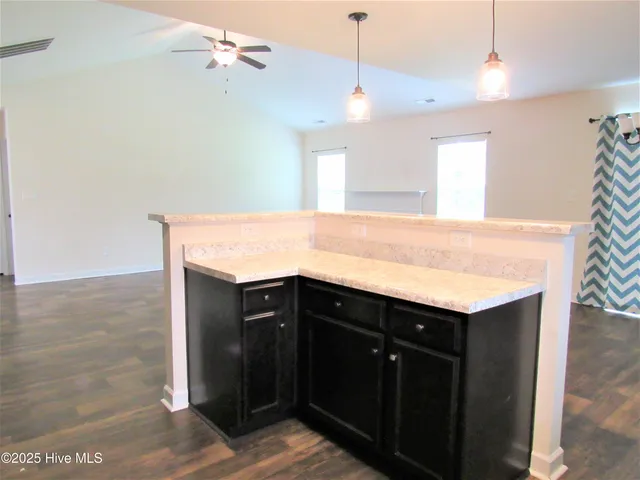 $1,675 | 136 Laredo Drive, Jacksonville, NC 28540