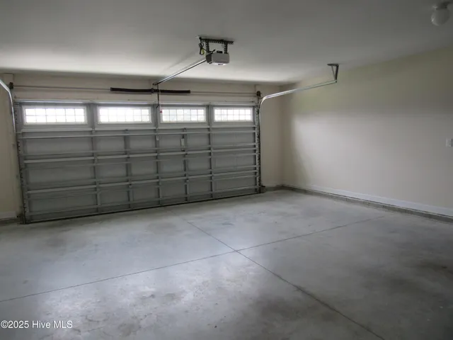 $1,675 | 136 Laredo Drive, Jacksonville, NC 28540