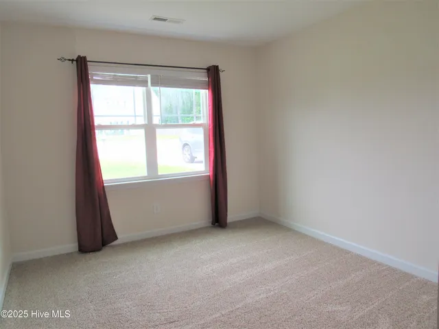 $1,675 | 136 Laredo Drive, Jacksonville, NC 28540