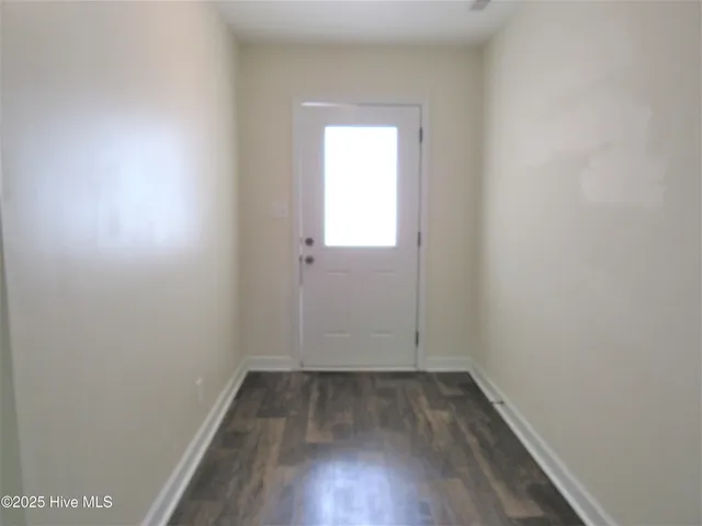 $1,675 | 136 Laredo Drive, Jacksonville, NC 28540