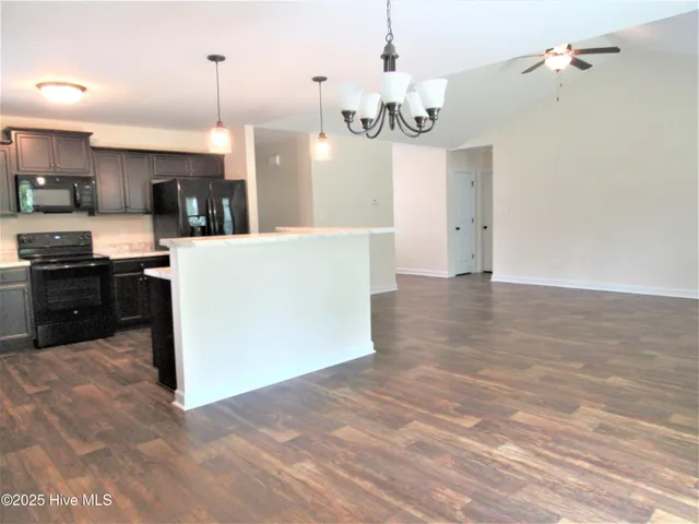 $1,675 | 136 Laredo Drive, Jacksonville, NC 28540