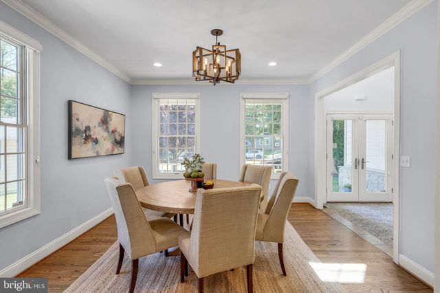 $1,132,000 | 4016 Halsey Court, Kensington, MD 20895