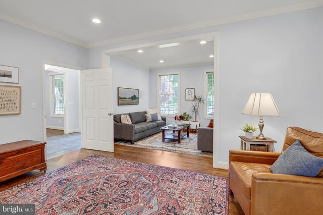 $1,132,000 | 4016 Halsey Court, Kensington, MD 20895