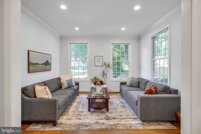 $1,132,000 | 4016 Halsey Court, Kensington, MD 20895