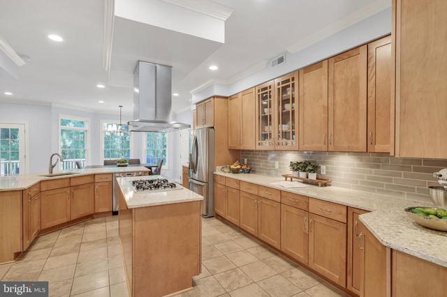 $1,132,000 | 4016 Halsey Court, Kensington, MD 20895