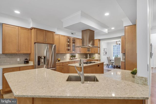 $1,132,000 | 4016 Halsey Court, Kensington, MD 20895