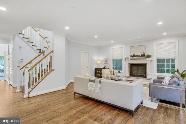 $1,132,000 | 4016 Halsey Court, Kensington, MD 20895