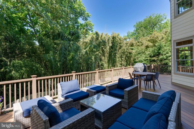 $1,132,000 | 4016 Halsey Court, Kensington, MD 20895