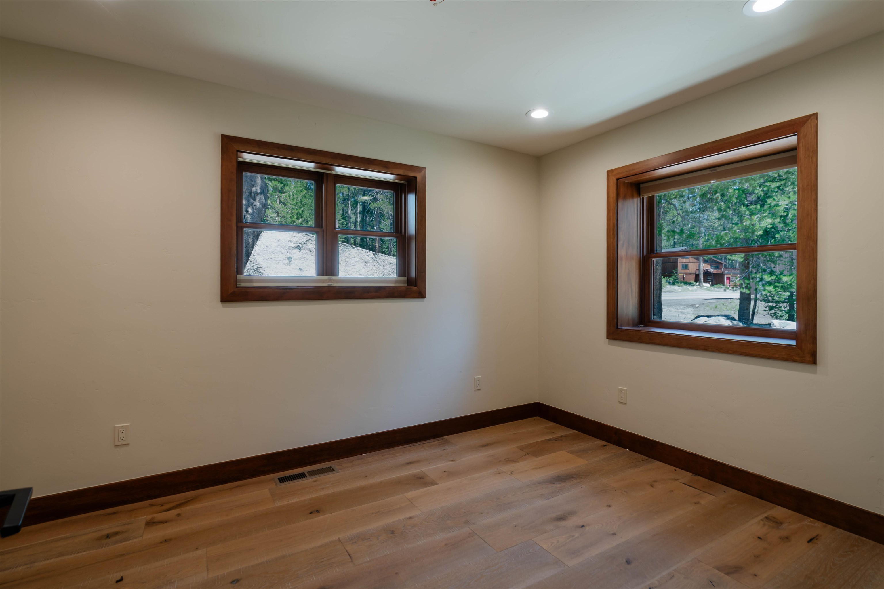 21149 Donner Pass Road Soda Springs, CA 95728 - Photo 18 of 28