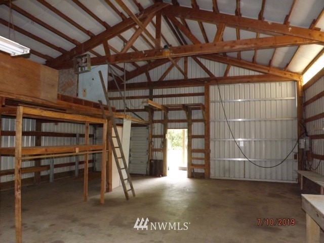 14702 Fagerud Road Southeast Olalla, WA 98359 - Photo 13 of 17 Gallery Image 13