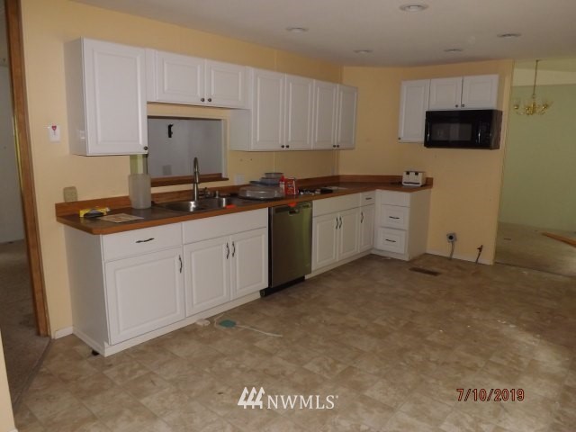 14702 Fagerud Road Southeast Olalla, WA 98359 - Photo 6 of 17 Gallery Image 6