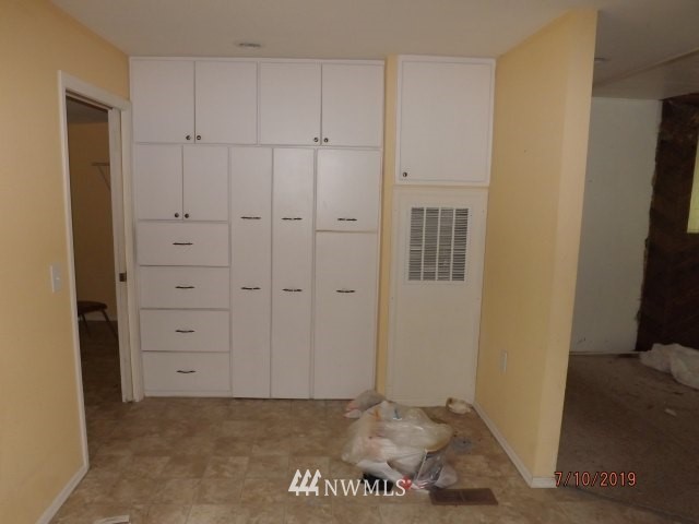 14702 Fagerud Road Southeast Olalla, WA 98359 - Photo 7 of 17 Gallery Image 7