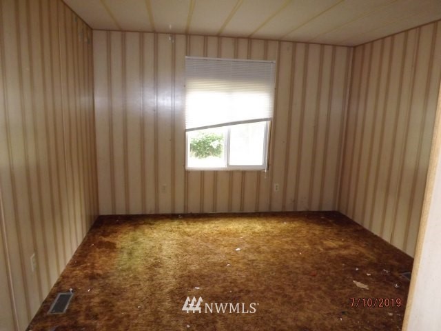 14702 Fagerud Road Southeast Olalla, WA 98359 - Photo 10 of 17 Gallery Image 10
