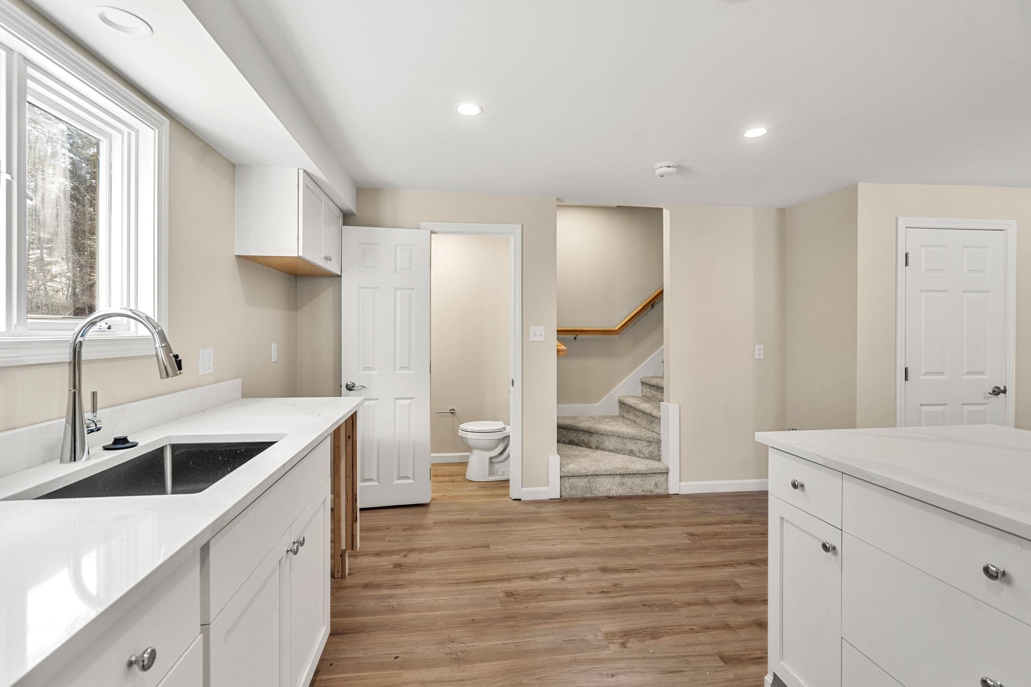 153 Coffin Road, Unit 10 Epping, NH 03042 - Photo 23 of 32