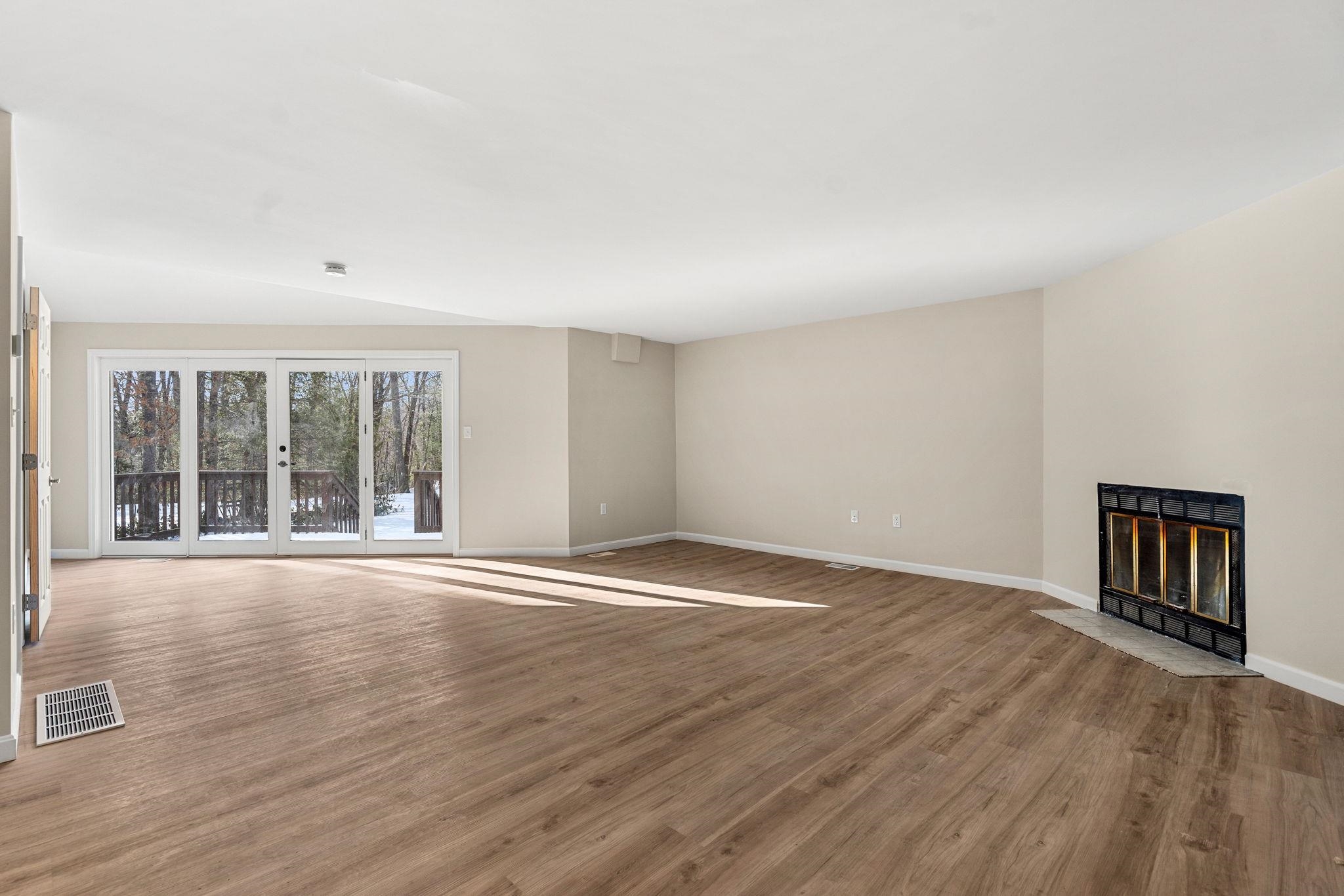 153 Coffin Road, Unit 10 Epping, NH 03042 - Photo 26 of 32
