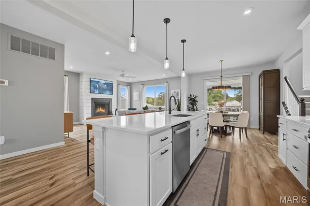 $725,000 | 6712 Preservation Parkway, St. Louis, MO 63123