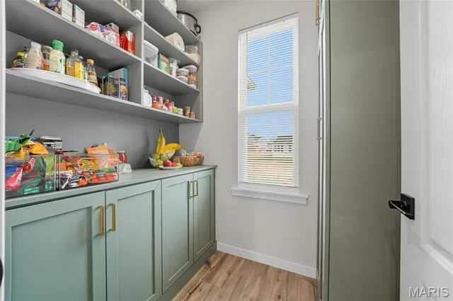 $725,000 | 6712 Preservation Parkway, St. Louis, MO 63123