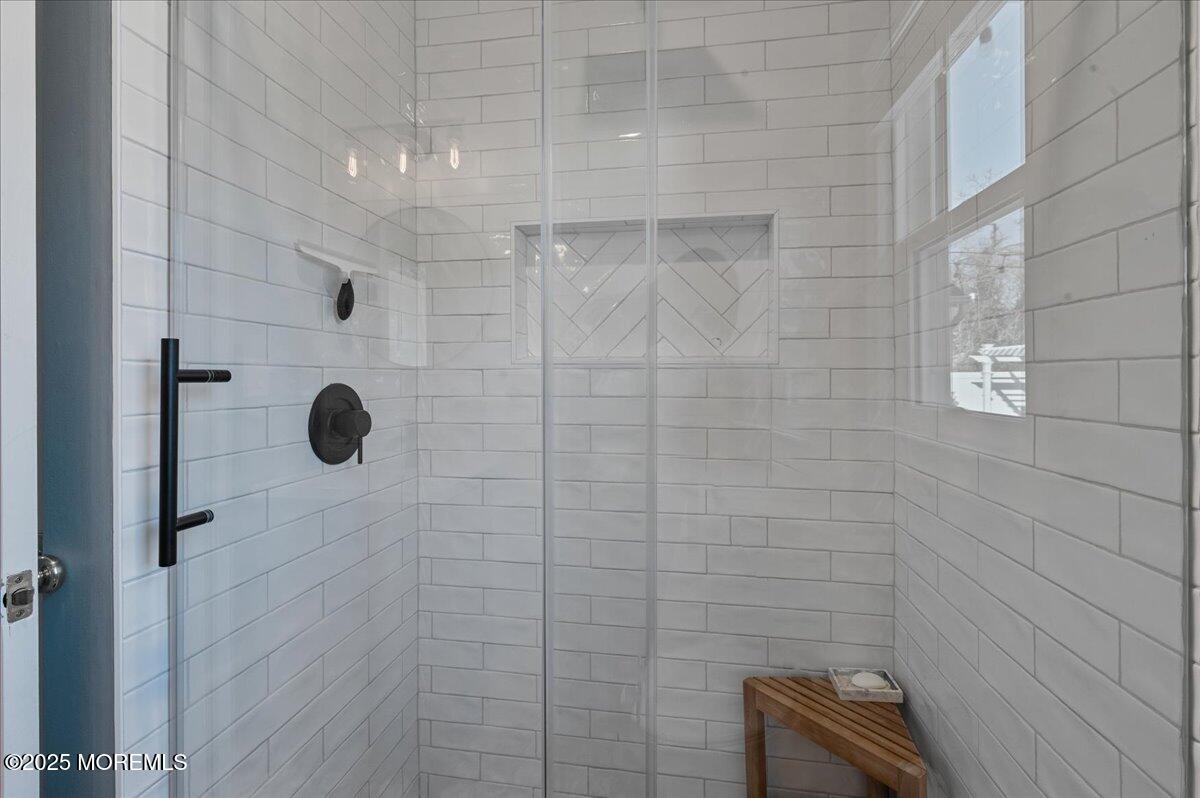 525 Riverwood Avenue Point Pleasant, NJ 08742 - Photo 16 of 30 a bathroom with a shower
