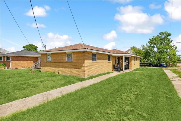 $1,450 | 4701 Rosemont Place, New Orleans, LA 70126