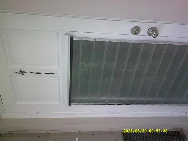 a view of a parking space