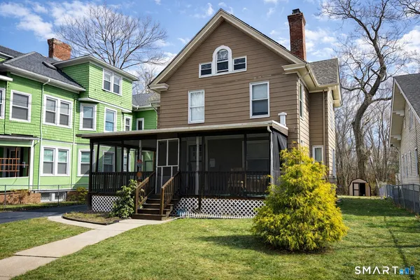 $350,000 | 382 Vine Street, Hartford, CT 06112