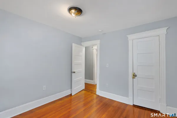 $350,000 | 382 Vine Street, Hartford, CT 06112