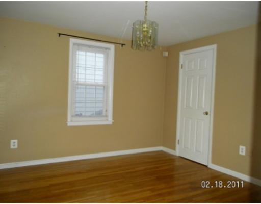 34 Carpathia Road Cranston, RI 02920 - Photo 3 of 11 Dining Room.