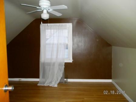 34 Carpathia Road Cranston, RI 02920 - Photo 7 of 11 Bedroom.