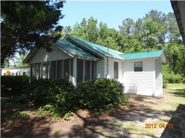 1963 Hampton Street Walterboro, SC 29488 - Photo 1 of 12 Primary Photo