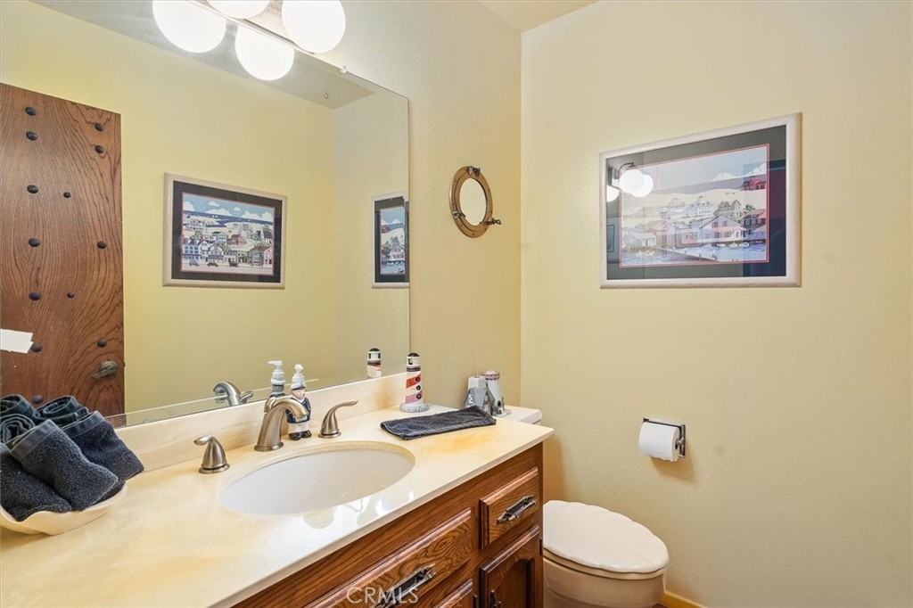 537 3rd Street Manhattan Beach, CA 90266 - Photo 20 of 37